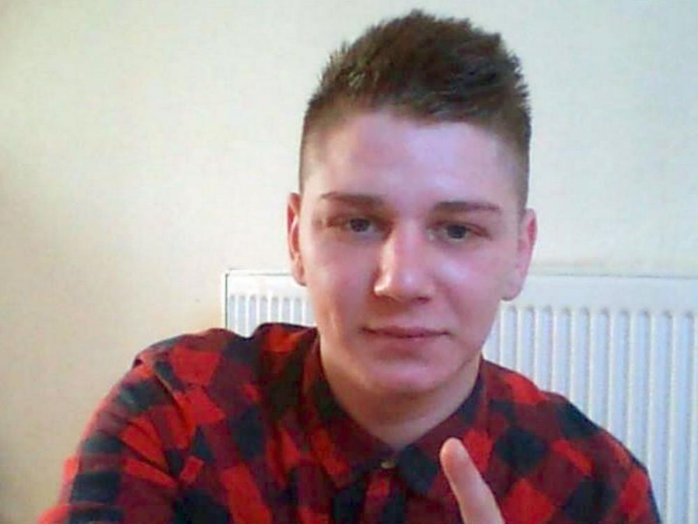 Polak skazany na 8.5 roku więzienia za masturbacje na ulicy i kradzież wibratorów...