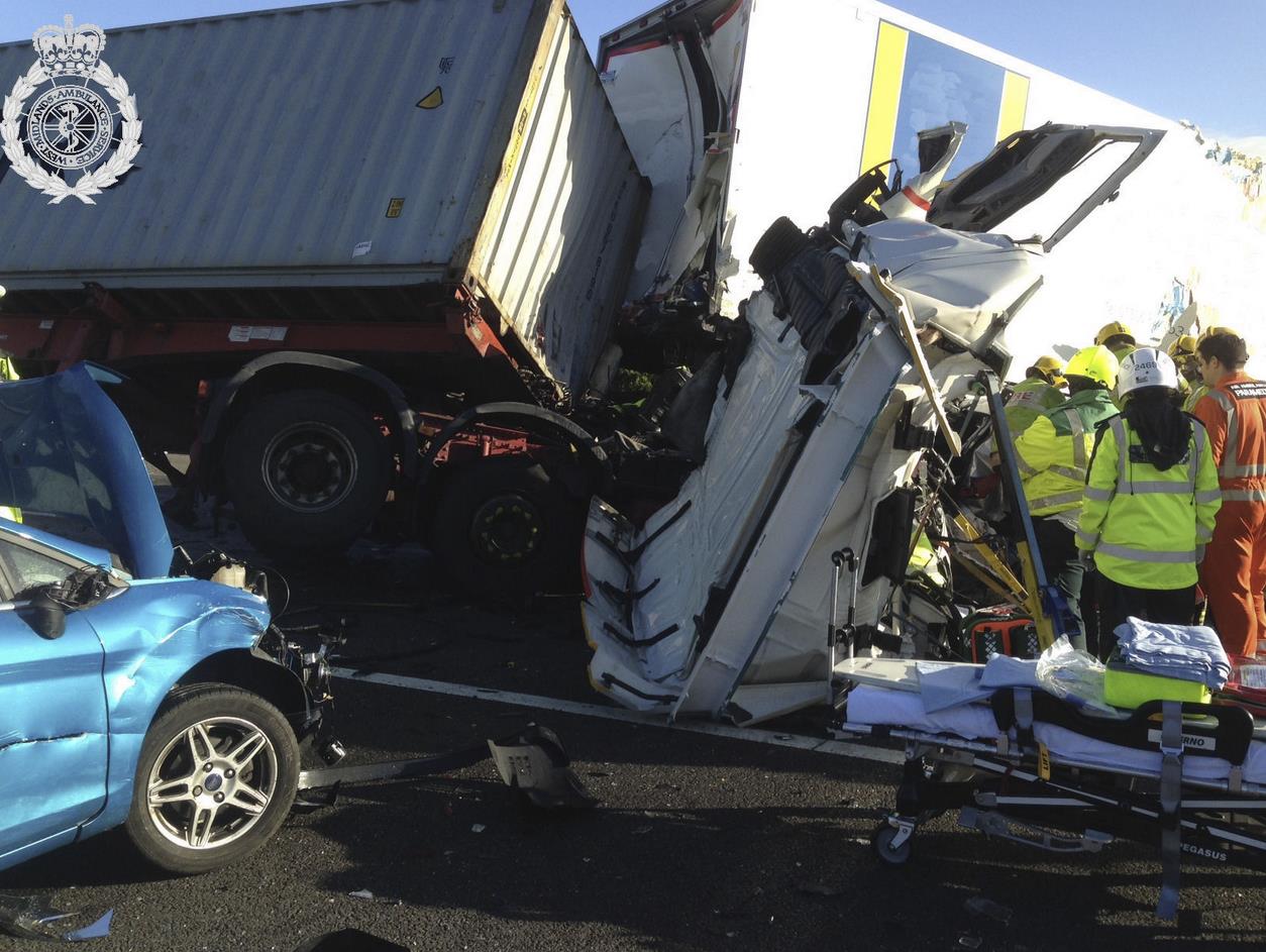 Poważy karambol na M6 - utrudnienia w ruchu