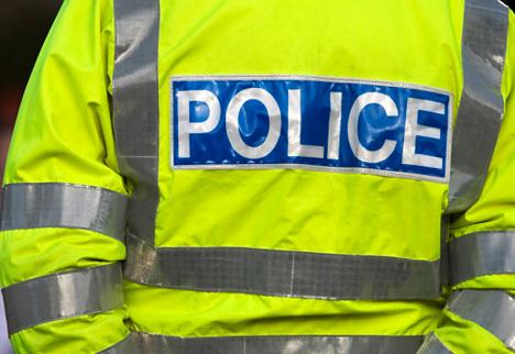 Policjanci na Wyspach mają sprytny sposób. Tak dorabiają