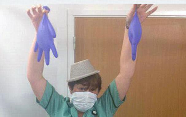 Zamieściła w profilu informacje, że kradnie sprzęt medyczny