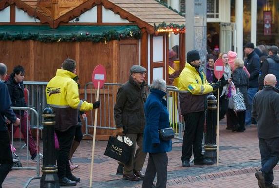 Jednokierunkowe przejścia na Birmingham Christmas Market
