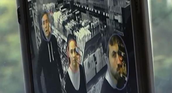 Tesco stosuje kamery do oceniania płci i wieku klientów