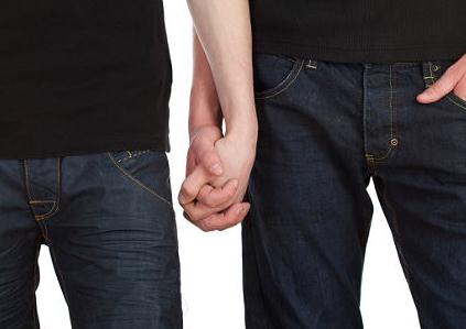 Homoseksualne małżeństwa na równi z heteroseksualnymi