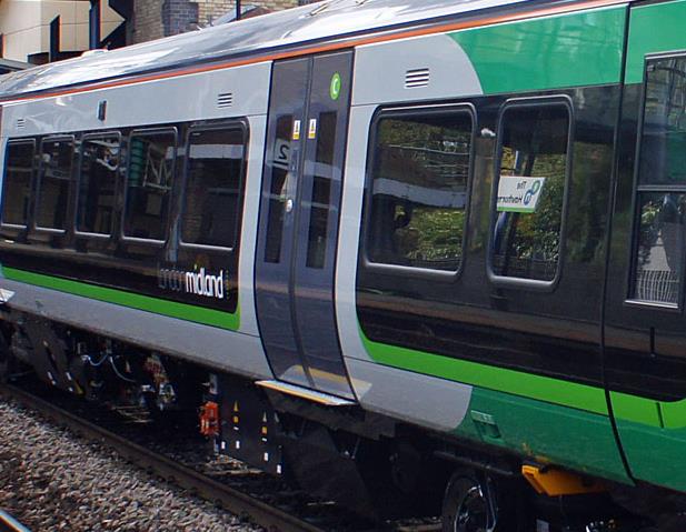 Nastolatek został ranny w bójce w pociągu