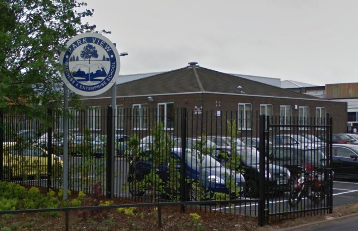 Policja aresztowała 3 nauczycieli za posiadanie pornografii