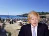 Johnson: Za wcześnie, by powiedzieć, kiedy dozwolone zostaną zagraniczne wakacje